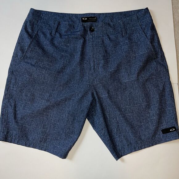 Oakley Shorts Mens 38 Navy Golf Regular Fit Stretch Quick Drying Comfort - Picture 1 of 8